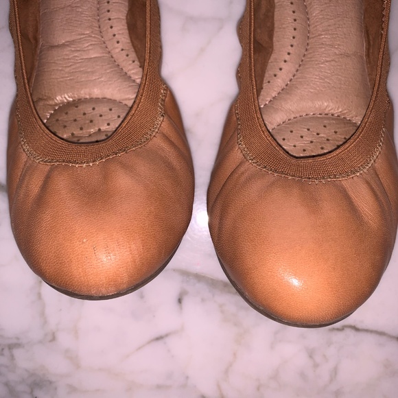 Lands’ End Ballet Flat Shoe - Picture 6 of 7